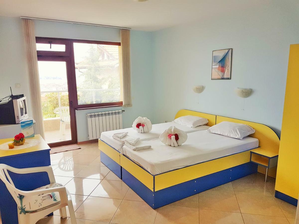 Guest House Byki Sveti Vlas Buitenkant foto